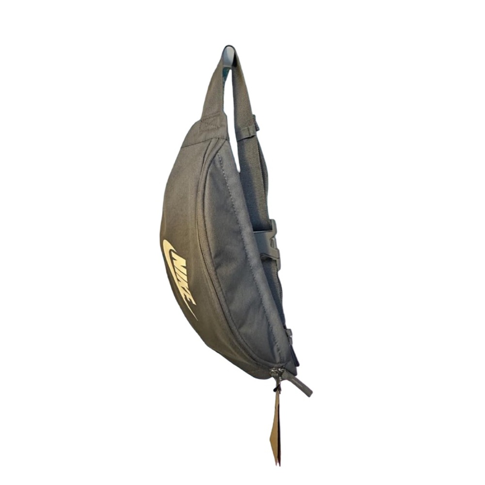 B1 Nike Heritage Hip Bag